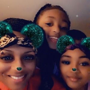 Meet your Posher, Rasheeda